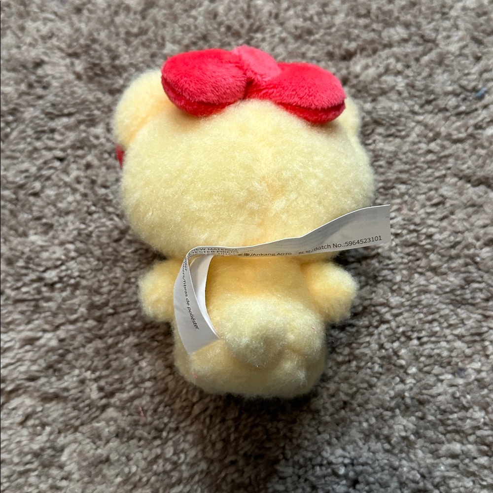 Hello Kitty Teddy Pajamas Plush Pendant Keychain - Sunshine Pajamas - Picture 3 of 4